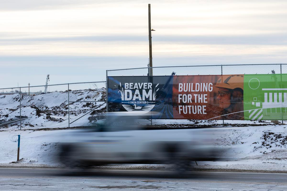 At least four Wisconsin communities signed secrecy deals for billion-dollar data centers